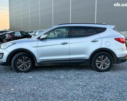 Серый Хендай Санта Фе, объемом двигателя 2.4 л и пробегом 173 тыс. км за 12390 $, фото 9 на Automoto.ua