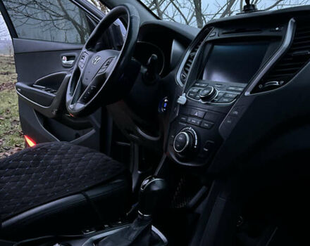 Сірий Хендай Санта Фе, об'ємом двигуна 2.2 л та пробігом 192 тис. км за 18500 $, фото 6 на Automoto.ua