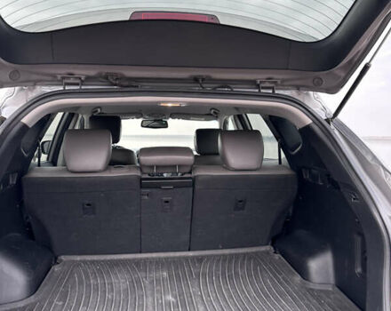 Серый Хендай Санта Фе, объемом двигателя 2 л и пробегом 190 тыс. км за 14000 $, фото 52 на Automoto.ua