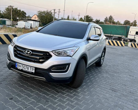 Серый Хендай Санта Фе, объемом двигателя 2 л и пробегом 200 тыс. км за 15200 $, фото 1 на Automoto.ua