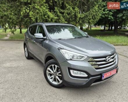 Серый Хендай Санта Фе, объемом двигателя 2.2 л и пробегом 219 тыс. км за 15950 $, фото 4 на Automoto.ua