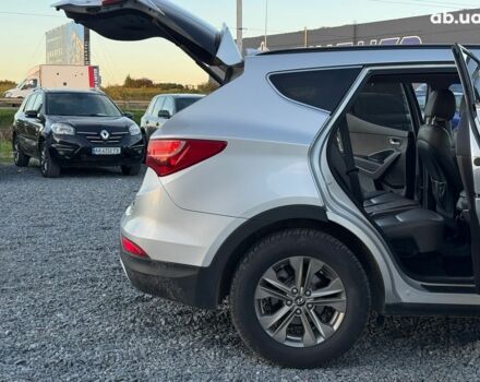 Серый Хендай Санта Фе, объемом двигателя 2.4 л и пробегом 173 тыс. км за 12390 $, фото 22 на Automoto.ua