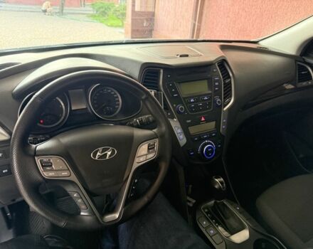 Сірий Хендай Санта Фе, об'ємом двигуна 2.2 л та пробігом 279 тис. км за 14400 $, фото 19 на Automoto.ua