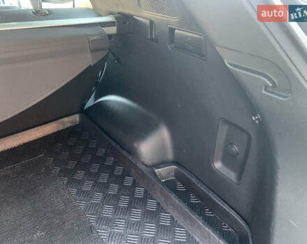 Серый Хендай Санта Фе, объемом двигателя 2.2 л и пробегом 177 тыс. км за 18700 $, фото 16 на Automoto.ua