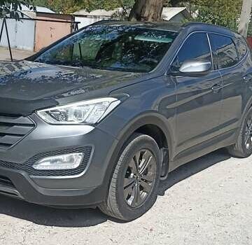 Сірий Хендай Санта Фе, об'ємом двигуна 2.2 л та пробігом 150 тис. км за 16899 $, фото 7 на Automoto.ua