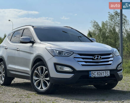 Сірий Хендай Санта Фе, об'ємом двигуна 2 л та пробігом 209 тис. км за 17900 $, фото 1 на Automoto.ua