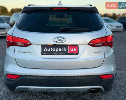 Хендай Санта Фе 2013 в Львове на Automoto.ua Серый Хендай Санта Фе, объемом двигателя 2.4 л и пробегом 173 тыс. км за 12390 $, фото 7 на Automoto.ua