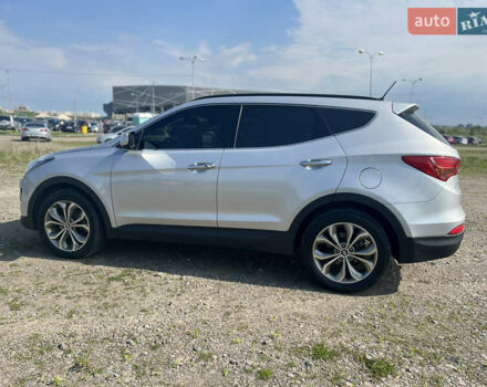 Сірий Хендай Санта Фе, об'ємом двигуна 2 л та пробігом 209 тис. км за 17900 $, фото 9 на Automoto.ua