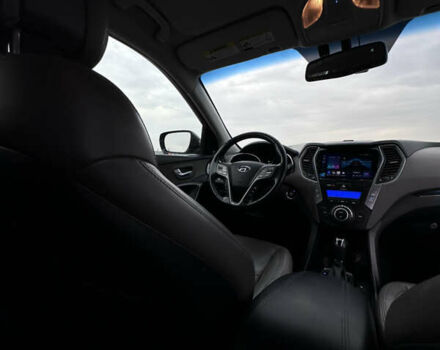 Серый Хендай Санта Фе, объемом двигателя 2 л и пробегом 190 тыс. км за 14000 $, фото 61 на Automoto.ua