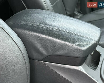 Сірий Хендай Санта Фе, об'ємом двигуна 2.2 л та пробігом 183 тис. км за 16999 $, фото 63 на Automoto.ua