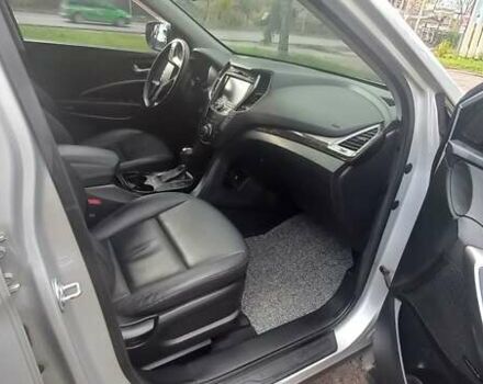 Хендай Санта Фе 2013 в Могилев-Подольском на Automoto.ua Серый Хендай Санта Фе, объемом двигателя 2.2 л и пробегом 209 тыс. км за 17600 $, фото 13 на Automoto.ua