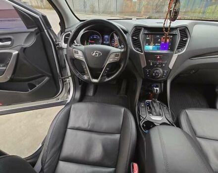 Серый Хендай Санта Фе, объемом двигателя 2.2 л и пробегом 180 тыс. км за 17199 $, фото 29 на Automoto.ua