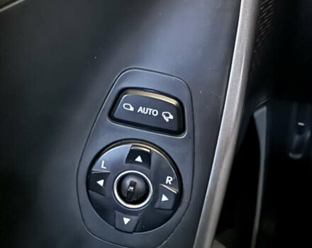 Серый Хендай Санта Фе, объемом двигателя 2.2 л и пробегом 290 тыс. км за 13700 $, фото 23 на Automoto.ua