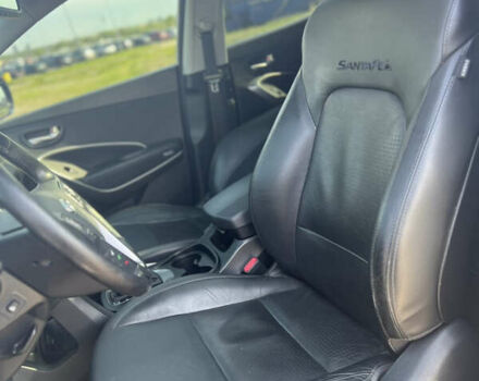 Сірий Хендай Санта Фе, об'ємом двигуна 2 л та пробігом 209 тис. км за 17900 $, фото 39 на Automoto.ua