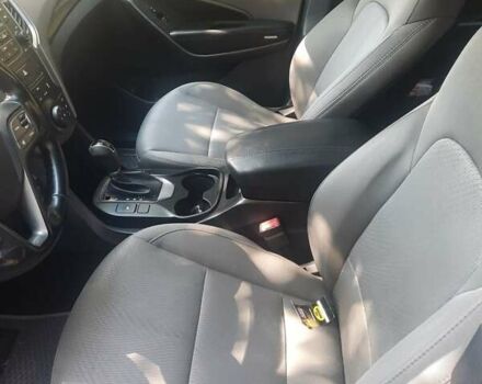 Серый Хендай Санта Фе, объемом двигателя 2.4 л и пробегом 190 тыс. км за 14999 $, фото 2 на Automoto.ua