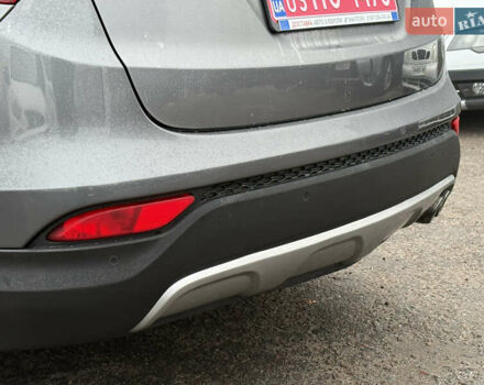 Сірий Хендай Санта Фе, об'ємом двигуна 2.2 л та пробігом 183 тис. км за 16999 $, фото 23 на Automoto.ua