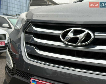 Сірий Хендай Санта Фе, об'ємом двигуна 2.2 л та пробігом 183 тис. км за 16999 $, фото 18 на Automoto.ua