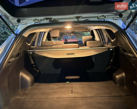 Серый Хендай Санта Фе, объемом двигателя 2.36 л и пробегом 227 тыс. км за 13900 $, фото 13 на Automoto.ua