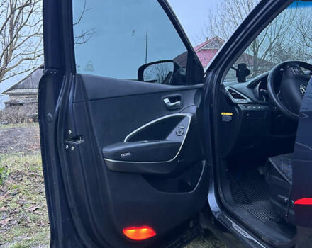 Сірий Хендай Санта Фе, об'ємом двигуна 2.2 л та пробігом 192 тис. км за 18500 $, фото 16 на Automoto.ua