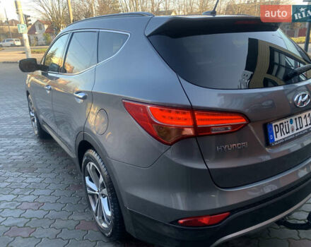 Серый Хендай Санта Фе, объемом двигателя 2.2 л и пробегом 177 тыс. км за 18700 $, фото 12 на Automoto.ua