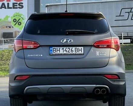 Серый Хендай Санта Фе, объемом двигателя 2.2 л и пробегом 96 тыс. км за 22000 $, фото 4 на Automoto.ua