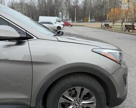 Серый Хендай Санта Фе, объемом двигателя 2.4 л и пробегом 168 тыс. км за 8500 $, фото 4 на Automoto.ua