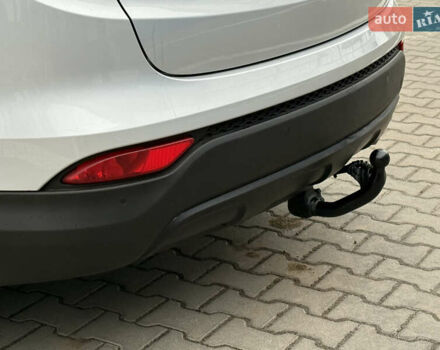 Сірий Хендай Санта Фе, об'ємом двигуна 2.2 л та пробігом 185 тис. км за 17750 $, фото 23 на Automoto.ua