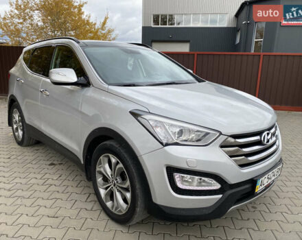 Серый Хендай Санта Фе, объемом двигателя 2.36 л и пробегом 219 тыс. км за 13800 $, фото 2 на Automoto.ua