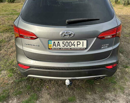 Серый Хендай Санта Фе, объемом двигателя 2.2 л и пробегом 201 тыс. км за 15200 $, фото 2 на Automoto.ua