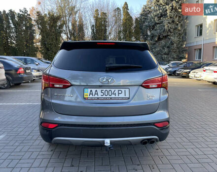 Серый Хендай Санта Фе, объемом двигателя 2.2 л и пробегом 203 тыс. км за 16500 $, фото 7 на Automoto.ua