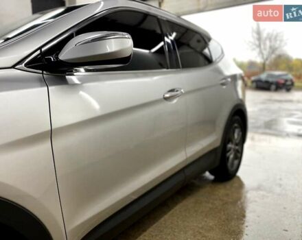 Серый Хендай Санта Фе, объемом двигателя 2 л и пробегом 130 тыс. км за 14700 $, фото 27 на Automoto.ua