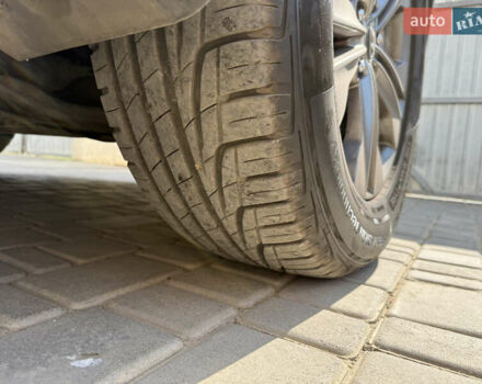 Серый Хендай Санта Фе, объемом двигателя 2.2 л и пробегом 190 тыс. км за 19500 $, фото 8 на Automoto.ua