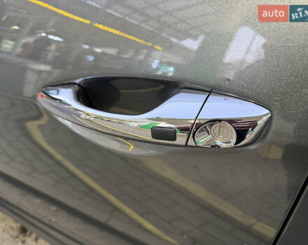 Серый Хендай Санта Фе, объемом двигателя 2.2 л и пробегом 188 тыс. км за 17899 $, фото 36 на Automoto.ua