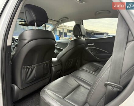 Серый Хендай Санта Фе, объемом двигателя 2.2 л и пробегом 185 тыс. км за 18550 $, фото 36 на Automoto.ua