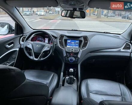 Сірий Хендай Санта Фе, об'ємом двигуна 2.2 л та пробігом 156 тис. км за 17000 $, фото 27 на Automoto.ua