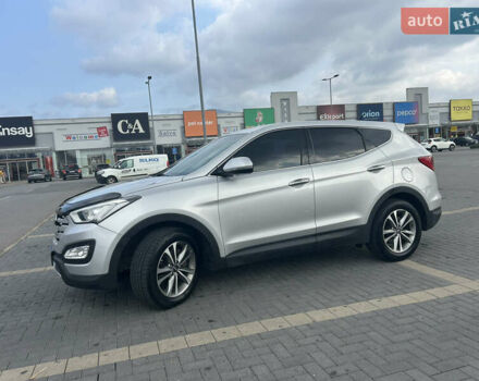 Серый Хендай Санта Фе, объемом двигателя 2 л и пробегом 93 тыс. км за 17204 $, фото 1 на Automoto.ua