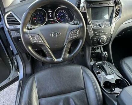 Серый Хендай Санта Фе, объемом двигателя 2.2 л и пробегом 96 тыс. км за 22000 $, фото 24 на Automoto.ua