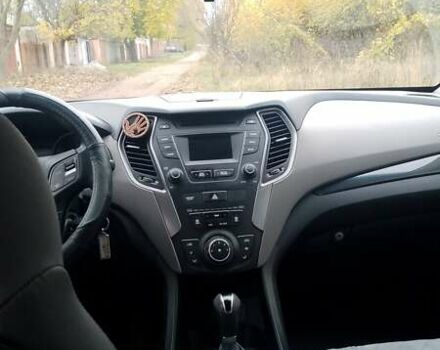 Сірий Хендай Санта Фе, об'ємом двигуна 2.4 л та пробігом 147 тис. км за 14500 $, фото 9 на Automoto.ua