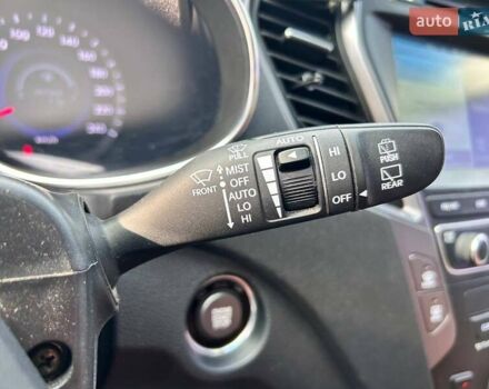 Серый Хендай Санта Фе, объемом двигателя 2 л и пробегом 129 тыс. км за 19700 $, фото 22 на Automoto.ua