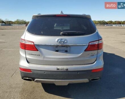 Серый Хендай Санта Фе, объемом двигателя 3.3 л и пробегом 132 тыс. км за 1850 $, фото 5 на Automoto.ua