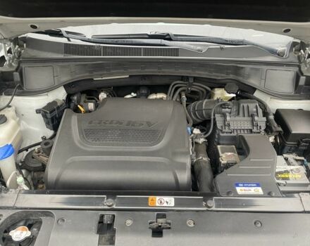 Серый Хендай Санта Фе, объемом двигателя 2 л и пробегом 174 тыс. км за 17990 $, фото 10 на Automoto.ua