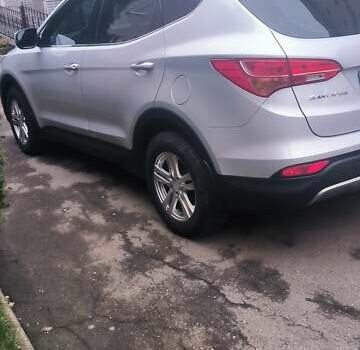 Серый Хендай Санта Фе, объемом двигателя 2.2 л и пробегом 127 тыс. км за 18000 $, фото 6 на Automoto.ua