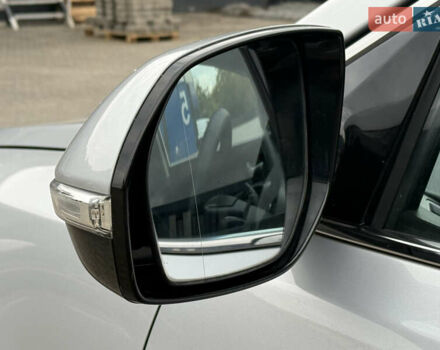 Серый Хендай Санта Фе, объемом двигателя 2.2 л и пробегом 185 тыс. км за 17999 $, фото 20 на Automoto.ua