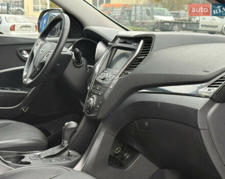 Серый Хендай Санта Фе, объемом двигателя 2.2 л и пробегом 185 тыс. км за 18550 $, фото 48 на Automoto.ua