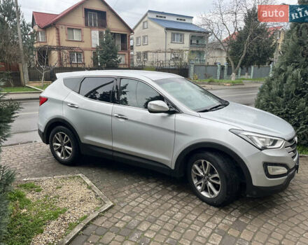 Серый Хендай Санта Фе, объемом двигателя 2 л и пробегом 281 тыс. км за 16600 $, фото 1 на Automoto.ua