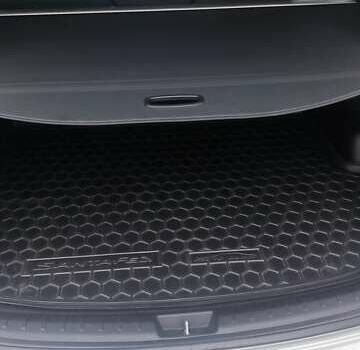 Серый Хендай Санта Фе, объемом двигателя 2.2 л и пробегом 127 тыс. км за 18000 $, фото 16 на Automoto.ua