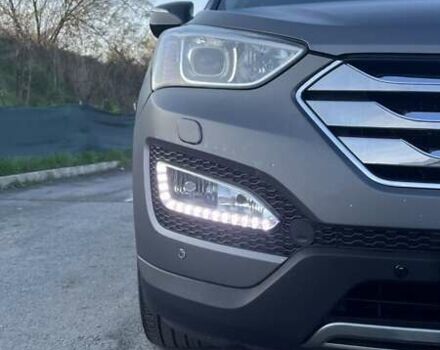 Серый Хендай Санта Фе, объемом двигателя 2.2 л и пробегом 96 тыс. км за 22000 $, фото 20 на Automoto.ua