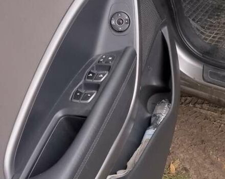 Сірий Хендай Санта Фе, об'ємом двигуна 2.4 л та пробігом 147 тис. км за 14500 $, фото 10 на Automoto.ua