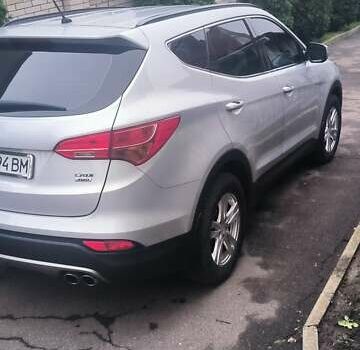 Серый Хендай Санта Фе, объемом двигателя 2.2 л и пробегом 127 тыс. км за 18000 $, фото 7 на Automoto.ua