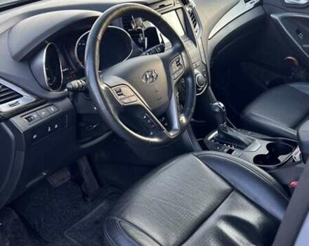 Серый Хендай Санта Фе, объемом двигателя 2.2 л и пробегом 96 тыс. км за 22000 $, фото 23 на Automoto.ua